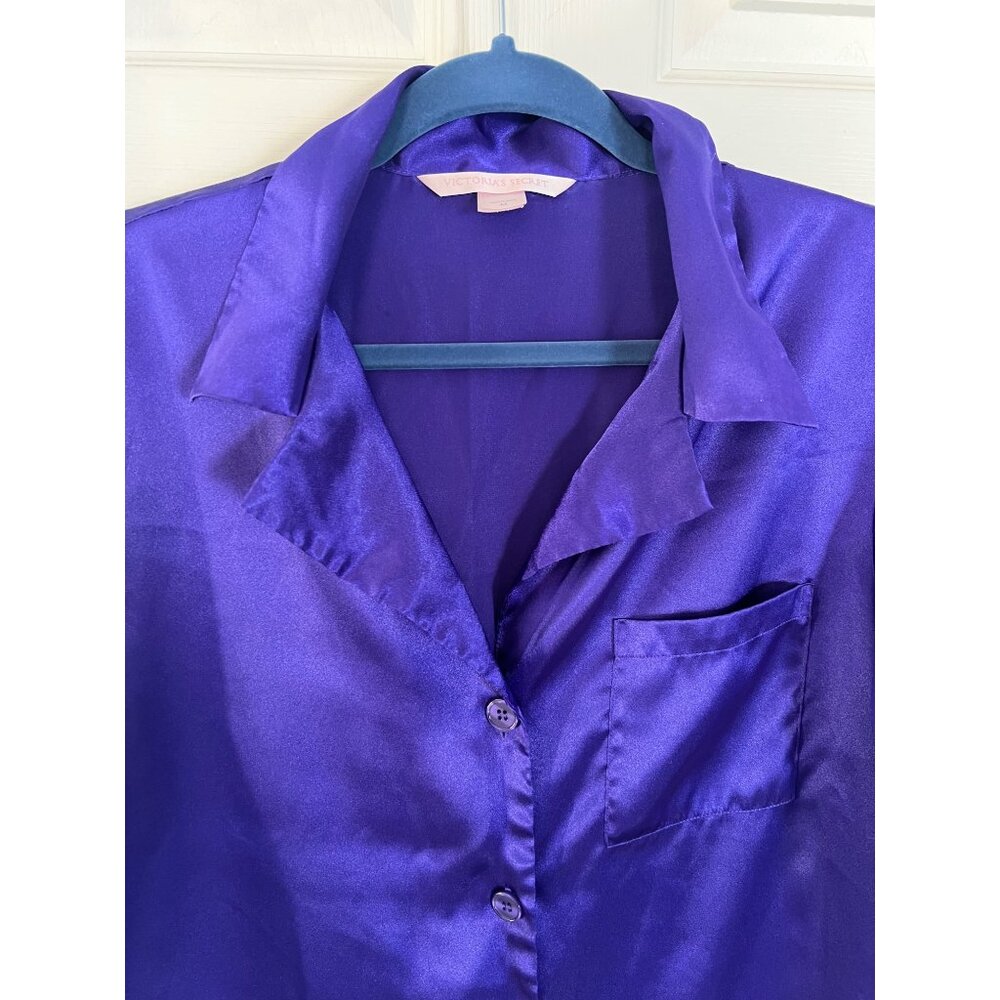 Victoria's Secret Purple Button Down Pajama Top & Shorts Set Medium - Picture 2 of 10